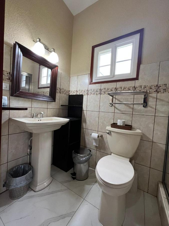One South Place Hotel Belize City Kültér fotó